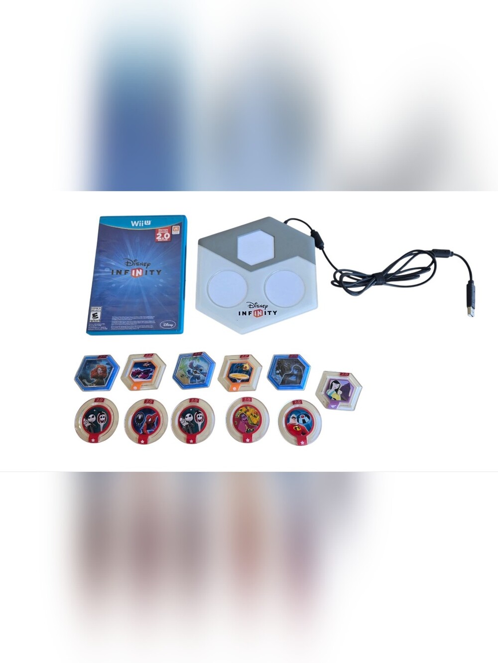 Disney Infinity 2.0 Wii U Bundle Game Portal Base Figures & Power Discs